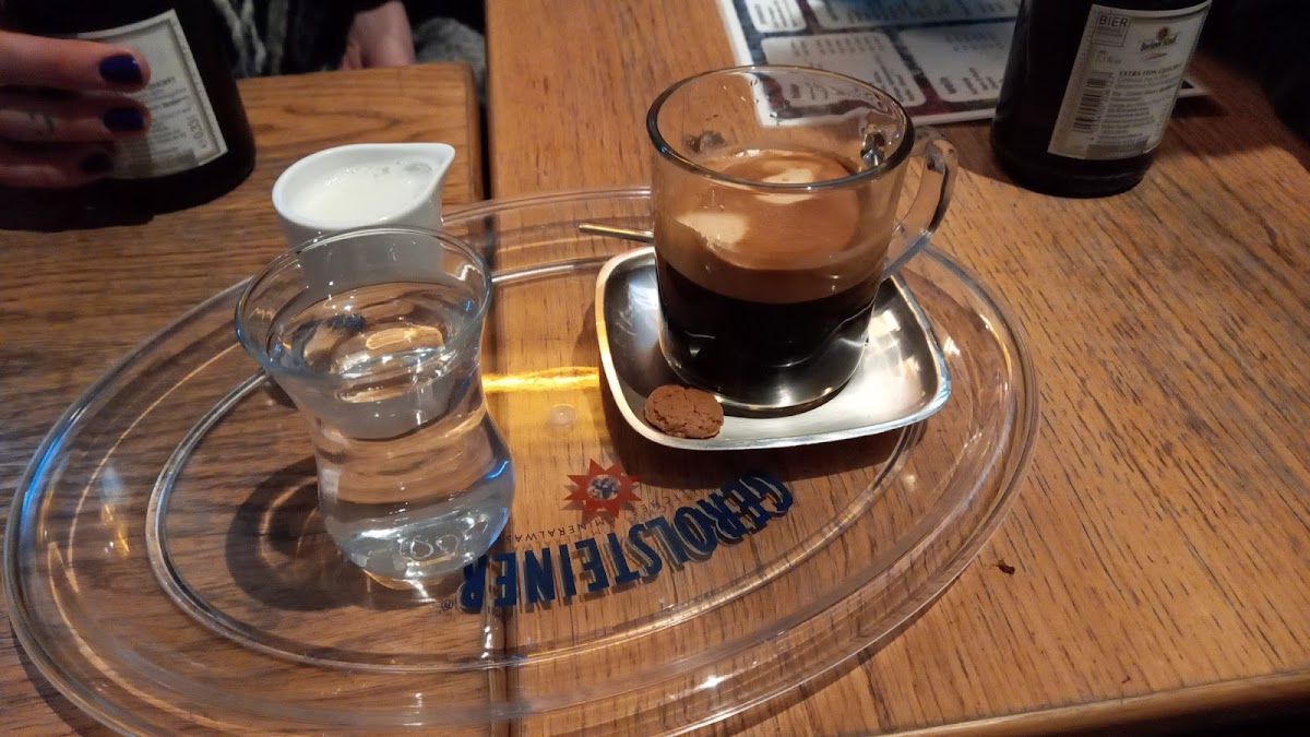 Café Buchhandlung-6